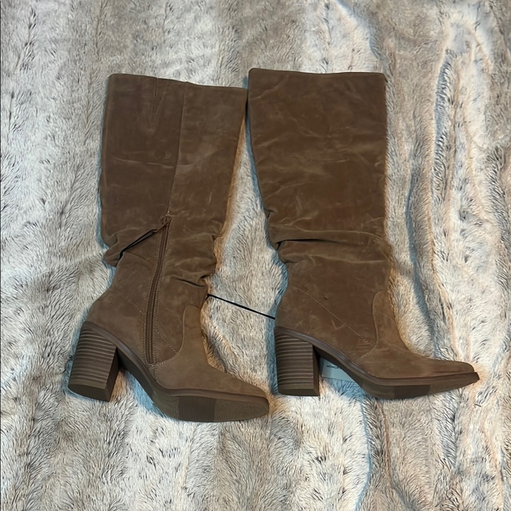 Universal Thread Brown Over the Knee Boots with Classic Silhouette